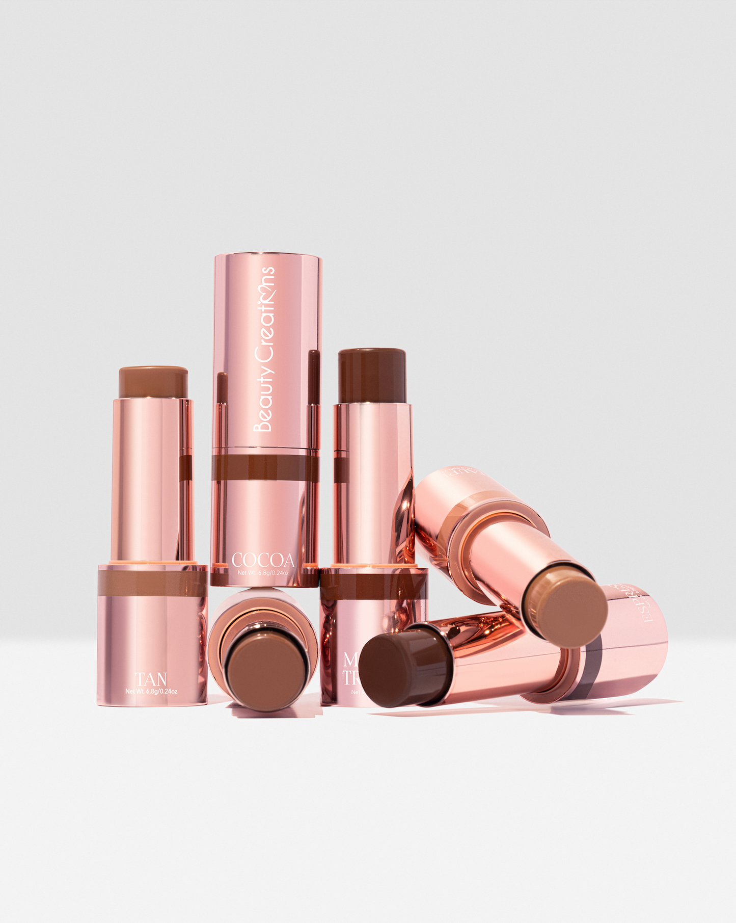 BEAUTY CREATIONS - FLAWLESS STAY CONTORNO EN BARRA